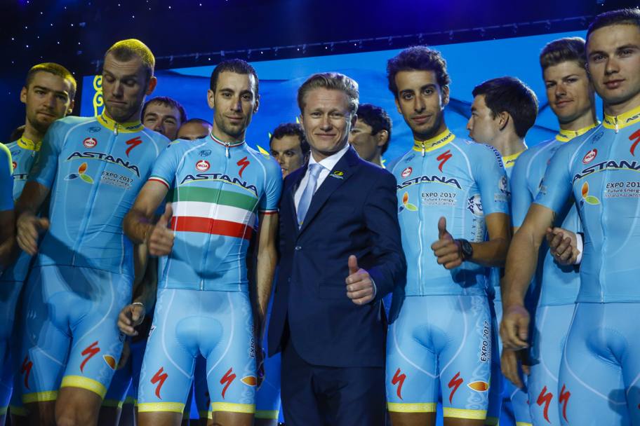 Nel velodromo di Astana sono state presentate le squadre che portano il nome della capitale kazaka. Bettini